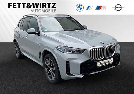 BMW X5 xDrive50e M Sport|AHK|Pano|Harman/Kardon
