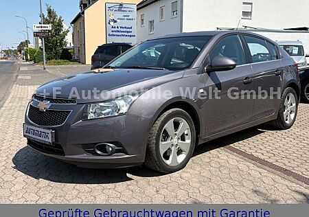 Chevrolet Cruze Hatchback*KLIMA*LEDER*AUTOMATIK