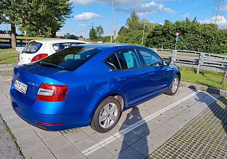 Skoda Octavia 1.0 TSI Active, aus 2. Hand