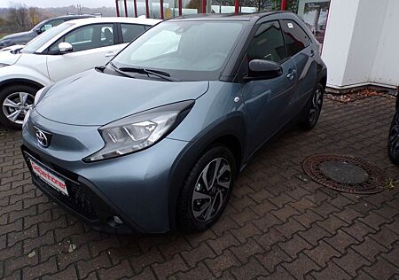 Toyota Aygo (X) Team D Sitzheizung Car Play