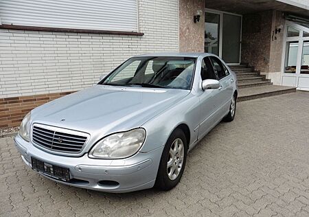 Mercedes-Benz S 320