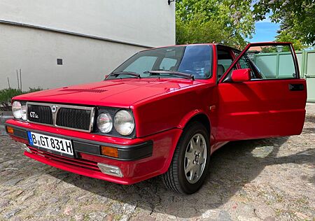 Lancia Delta GT i.e Sport H Kennzeichen