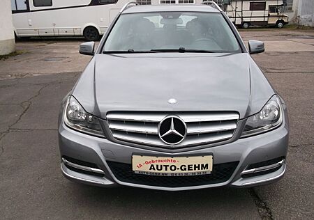 Mercedes-Benz C 180 T CGI AVANDGARDE (AHK) Top Zustand 2 Hd.