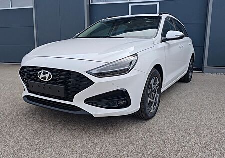Hyundai i30 Kombi Go/16"/LED/Klimaautomatik