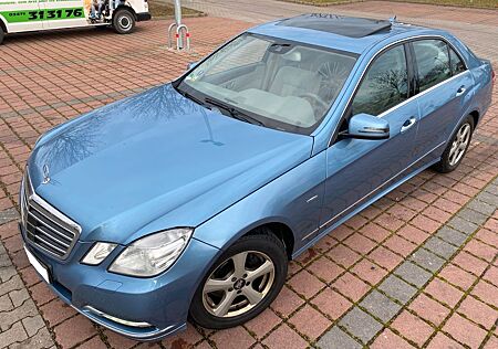 Mercedes-Benz E 350 CDI BlueEFFICIENCY ELEGANCE