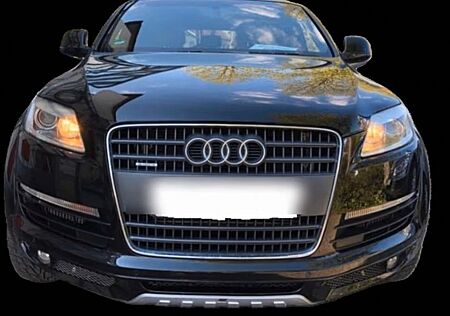Audi Q7 4.2 TDI quattro tiptronic -