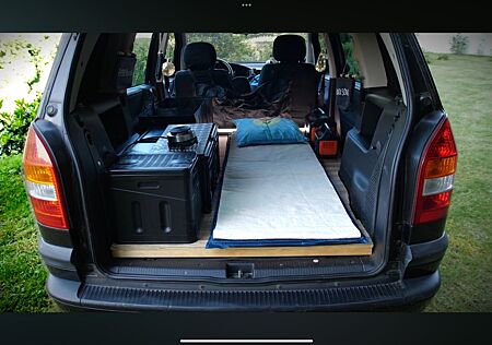 Opel Zafira 1.6 16V Elegance Camper-Umbau