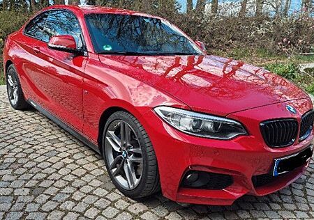BMW 220i Coupé M Sport M Sport