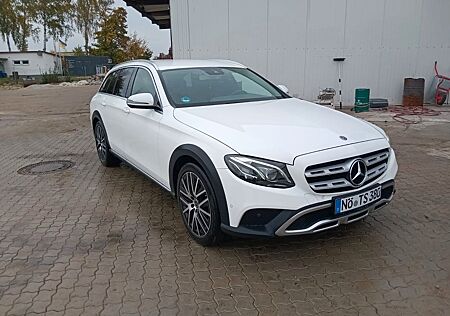 Mercedes-Benz E 400 d 4MATIC T All-Terrain Autom. All-Terrain