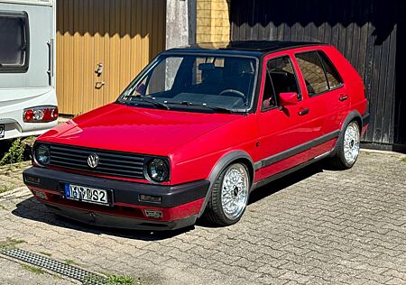 VW Golf Volkswagen 2 RP 90 PS *GTI OPTIK*