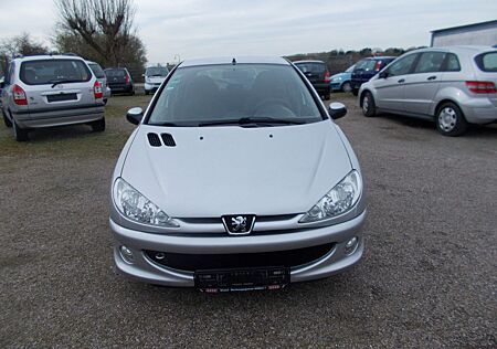 Peugeot 206 1.4i - Tendance 75