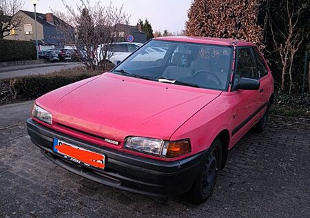 Mazda 323