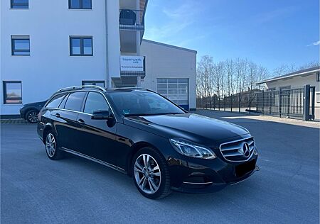 Mercedes-Benz E 200 BlueTEC T Avantgarde Automatik navi Leder