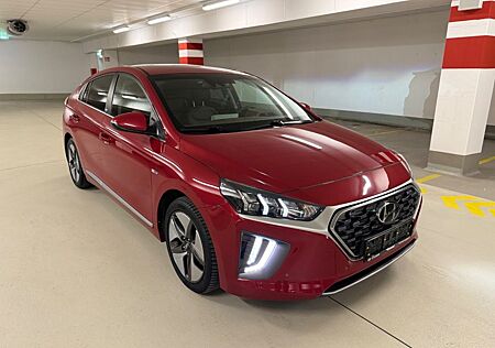 Hyundai Ioniq 1.6l GDi HYBRID - EXKLUSIVE AUSSTATTUNG!
