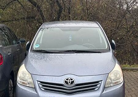 Toyota Verso 2.0l D-4D -