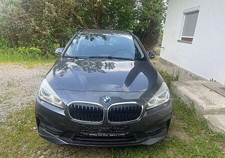 BMW 218 Baureihe 2 Active Tourer i Advantage