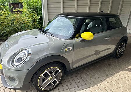 Mini Cooper SE Trim M