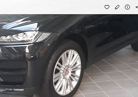 Jaguar F-Pace 3,0 D Portfolio-AWD-AHK-PANO-LED-AUT.