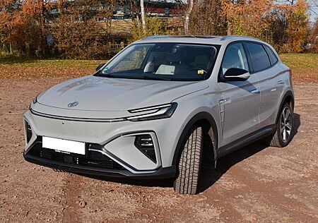 MG Marvel R 70 kWh Performance Performance