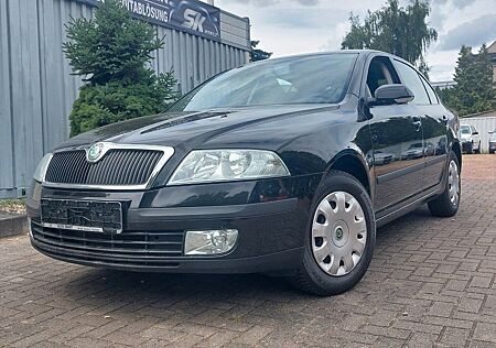 Skoda Octavia Lim. Ambiente 1.6 MPI*PDC*SitzHz*
