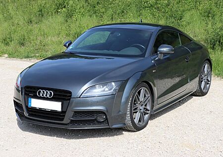 Audi TT Coupe 2.0 TDI S tronic quattro -
