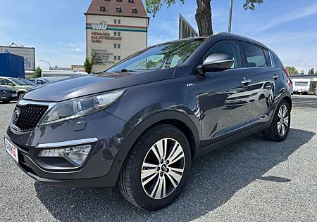 Kia Sportage Spirit 4WD NAV/LEDER/SH/KAM/XEN/TEMP