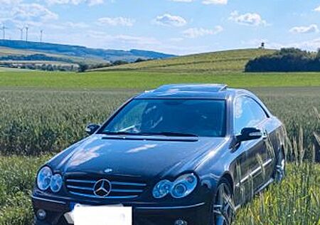 Mercedes-Benz CLK 320 CDI AMG Paket