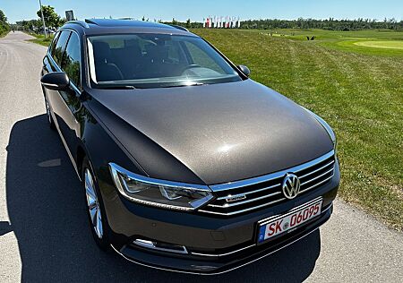 VW Passat Variant Volkswagen Highline 4Motion*DSG*PANO*LED*ACC*AMBIENTE*