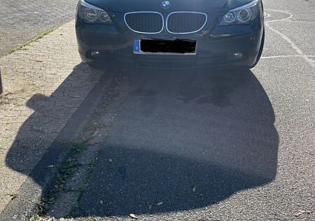 BMW 525d A -