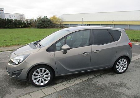 Opel Meriva 1.4 Edition 1 HAND Scheckheft TüvNeu 2027