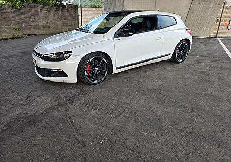 VW Scirocco Volkswagen 2.0 TSI 155 kW