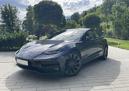 Tesla Model 3 Performance - TOP Zustand! Starteckfront