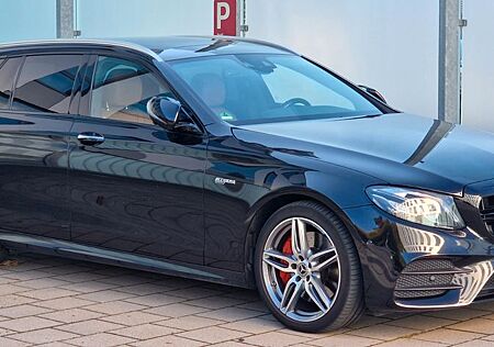 Mercedes-Benz E 400 E400 AMG AHK PANO 360 MBEAM 4SHZ BURMESTER WIDE