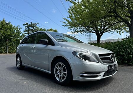 Mercedes-Benz B 180 CDI AUTOMATIK/NAVI/LEDER/PDC/TOP ZUSTAND