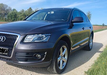 Audi Q5 3.0 TDI S tronic quattro -