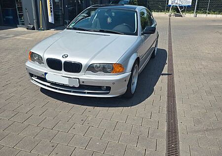BMW 318Ci -