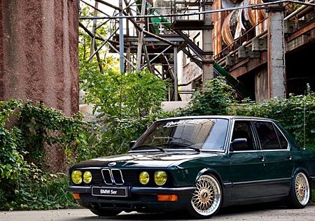 BMW 524td E28