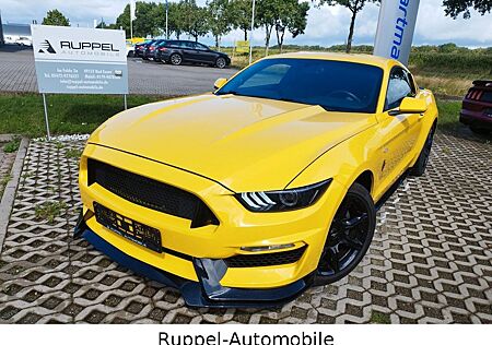 Ford Mustang 2.3Eco Schalter Leder 19Zoll R-CAM Xenon