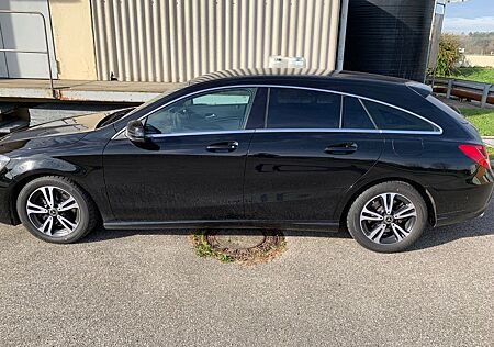 Mercedes-Benz CLA 200 Shooting Brake CLA 200 d