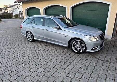 Mercedes-Benz E 350 E 350CDI 4MATIC 2.Hd, Scheckheft, Armani, Top!