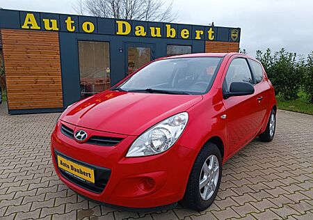 Hyundai i20 +Servo+Radio/CD+4WR+ZV+EFH+Euro 5+Garantie