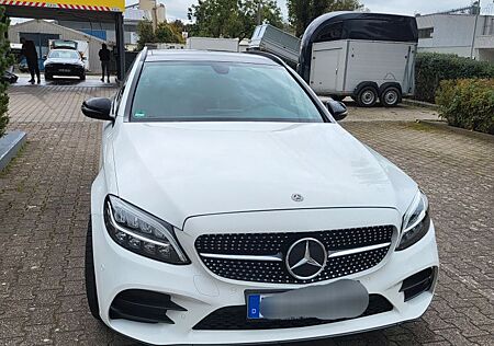 Mercedes-Benz C 220 d 4MATIC T Autom. AMG Line