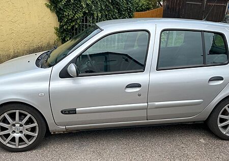 Renault Clio Tech'Run 1.4 16V Tech'Run
