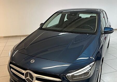Mercedes-Benz B 180 Style / Business-Paket / Keyless-Go-Paket