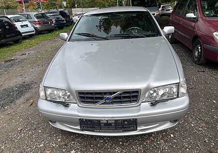 Volvo C70 2.0T Coupe Premium