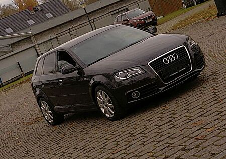 Audi A3 Sportback1.2TFSI 3x S line Sportpaket TÜV NEU