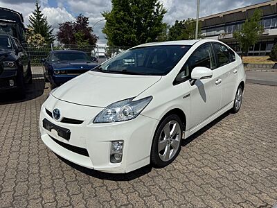 Toyota Prius 1.8-l-VVT-i Life
