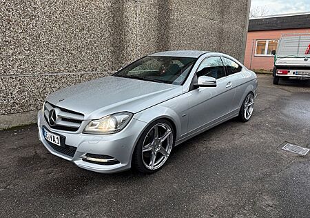 Mercedes-Benz C 350 BlueEFFICIENCY Coupé Autom. -