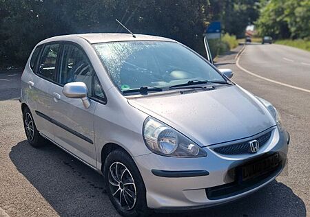 Honda Jazz TÜV neu!