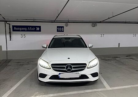 Mercedes-Benz C 220 d T Autom. -